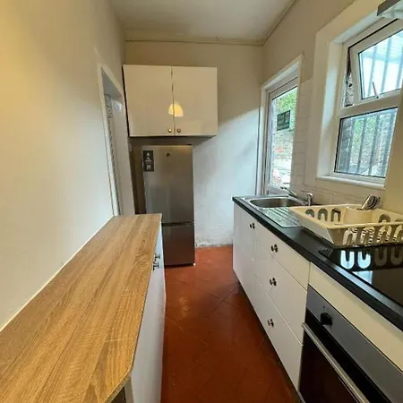 Superb Double Near Croke Park - 6 * Dublin