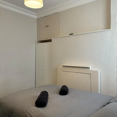 Penzion Superb Double Near Croke Park - 6 Dublin