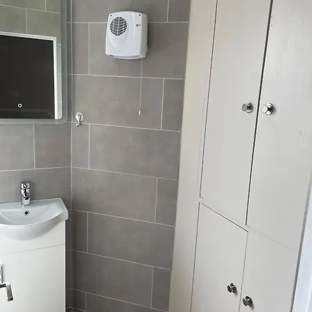 Superb Double Near Croke Park - 6 * Дублин