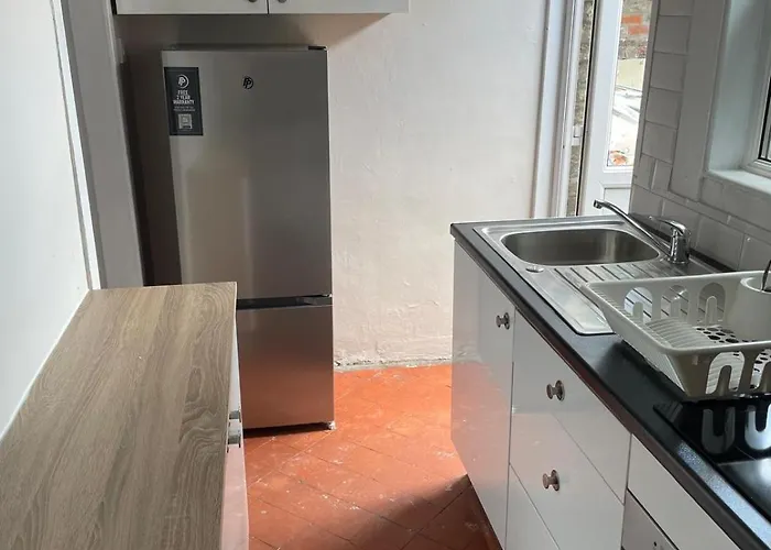 Superb Double Near Croke Park - 6 Penzion Dublin